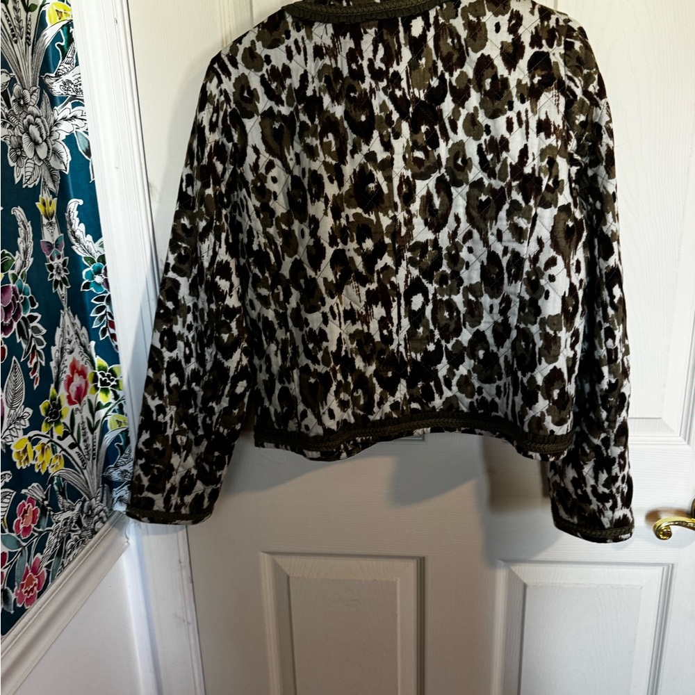 NWT J.Crew quilted lady jacket in autumn cheetah print size small olive green - Picture 6 of 7